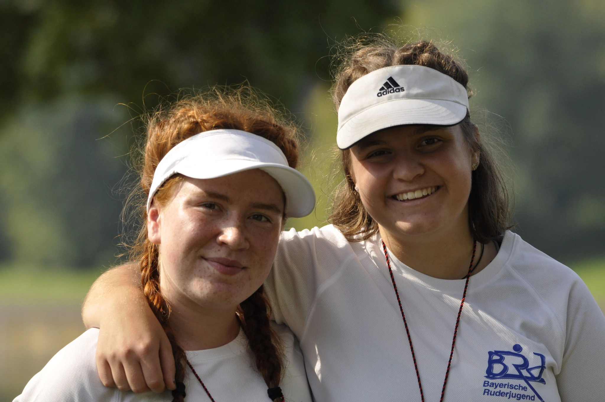 3 fach Siegerin im Einer und Doppelzweier, Leonie Schiller  mit Julia Tuschl (vlnr)