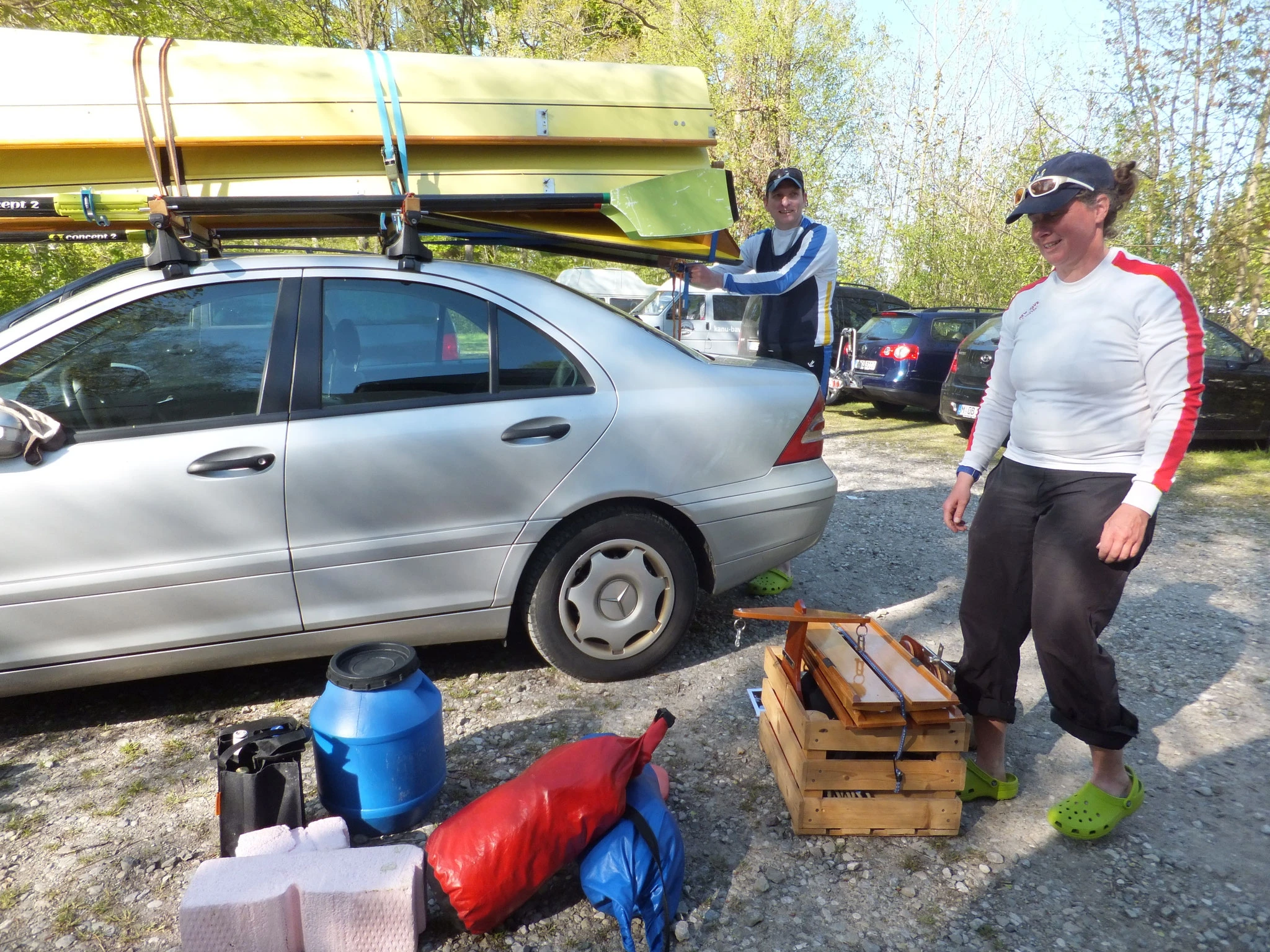 Starnbergersee Süd-Ostufer, ein Ehepaar mit ihrem teilbaren Zweier